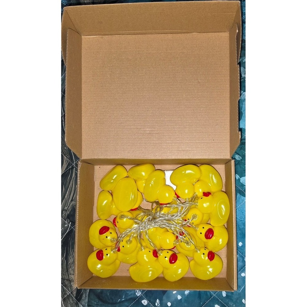 Unbranded Yellow Duck LED String Lights 20 LED Battery Operated Novelty Decor